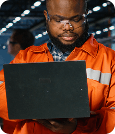 Engenheiro Sitmed validando equipamento